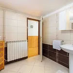 Rita Apartment
