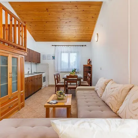 아파트 Rita 포레치