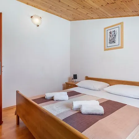 Rita Apartment
